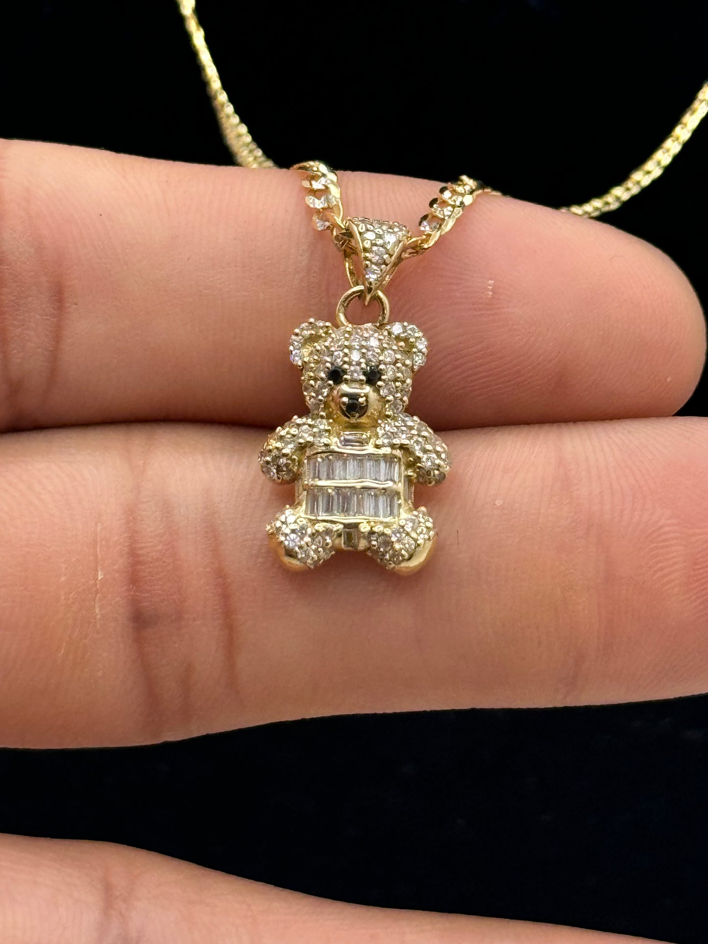 💎 14K Gold 2-Tone Chain with Teddy Bear Pendant – Adorable Elegance 💎