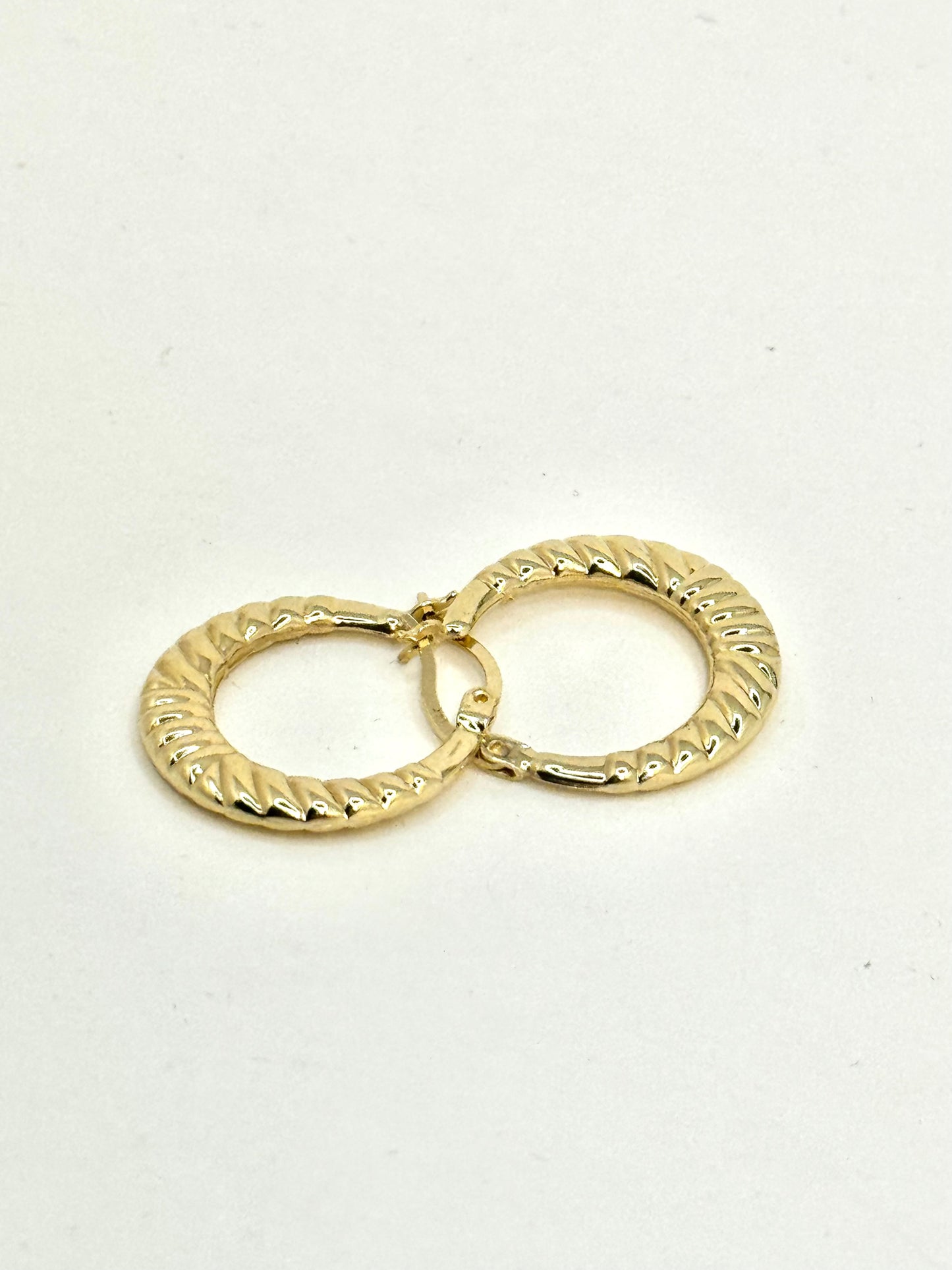 14k Gold striped Hoop earrings for women