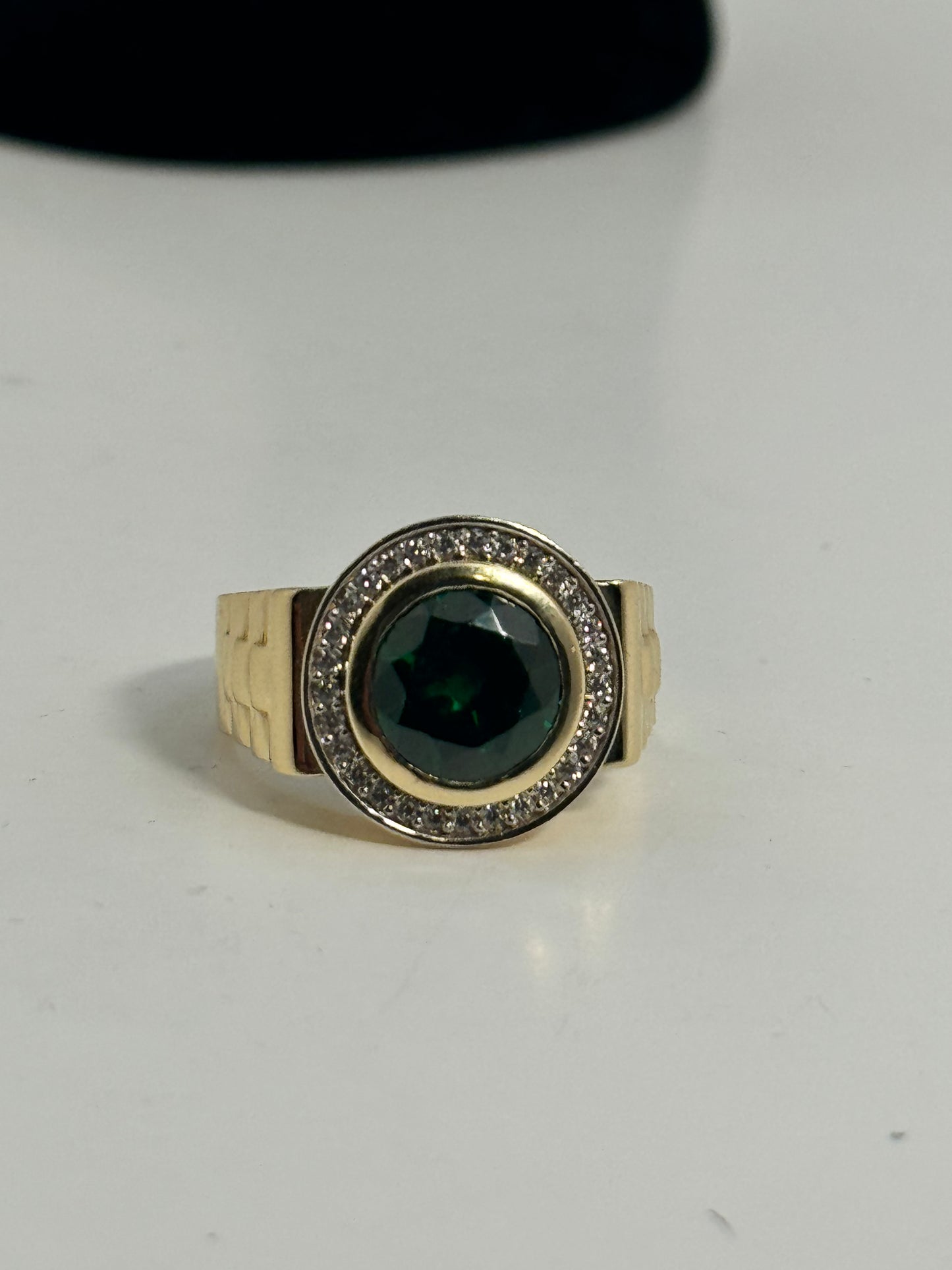 Solid 14k Gold Emerald  round ring for men